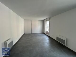  Appartement à louer 1 pièce 34 m²