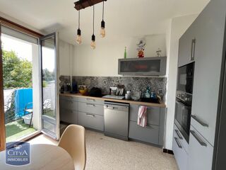  Appartement à louer 4 pièces 85 m²