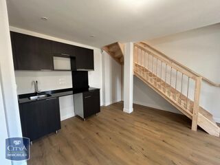  Appartement à louer 3 pièces 64 m²