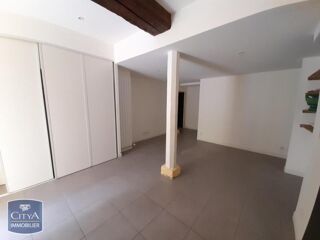  Appartement à louer 4 pièces 82 m²