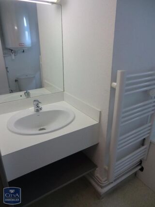  Appartement à louer 1 pièce 17 m²