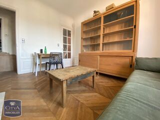  Appartement à louer 4 pièces 87 m²