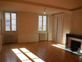  Appartement à louer 4 pièces 112 m²