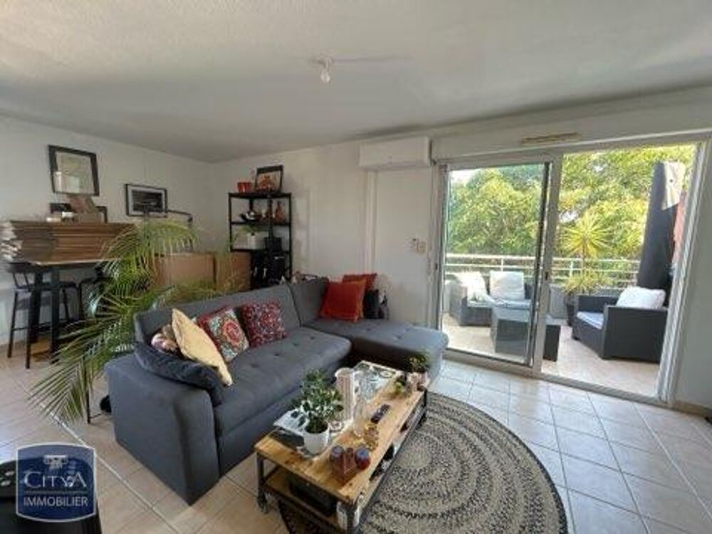 location Appartement - 2 pièce(s) - 50 m² Nimes (30900)