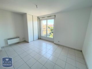  Appartement à louer 1 pièce 25 m²