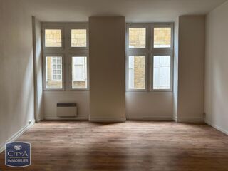  Appartement à louer 3 pièces 67 m²