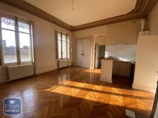  Appartement à louer 2 pièces 49 m²