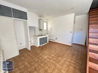  Appartement à louer 2 pièces 55 m²