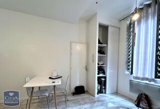  Appartement à louer 1 pièce 23 m²