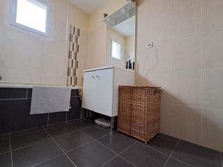  Maison  vendre 4 pices 82 m