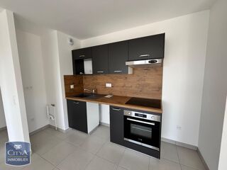  Appartement à louer 3 pièces 66 m²