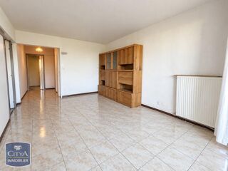  Appartement à louer 3 pièces 76 m²