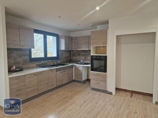  Appartement à louer 4 pièces 96 m²
