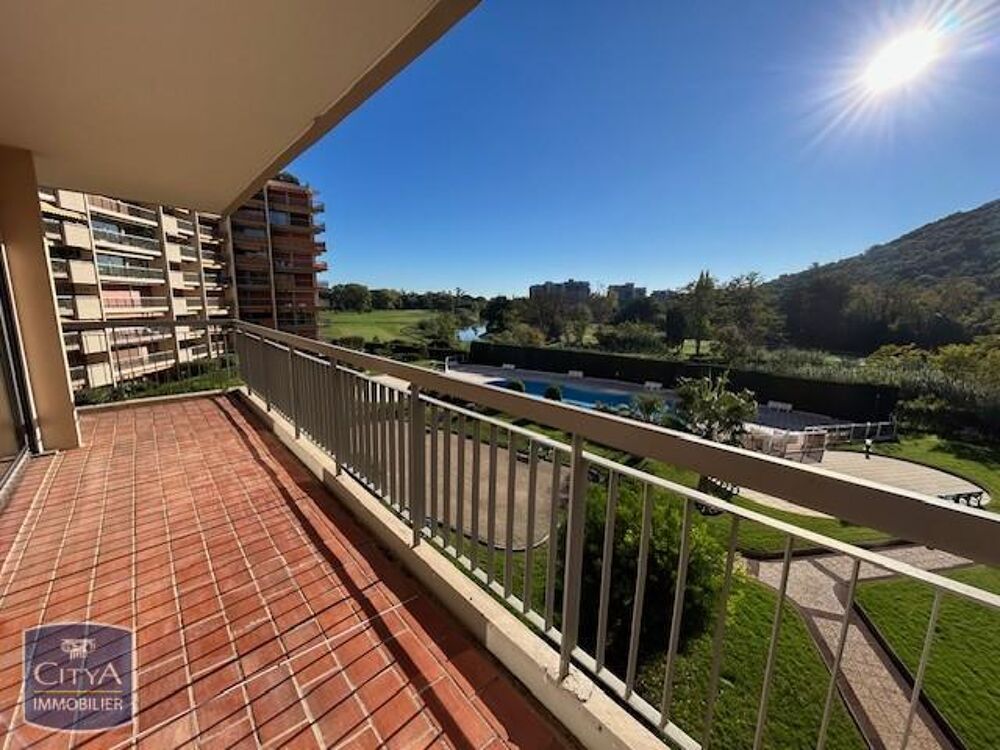 location Appartement - 3 pièce(s) - 74 m² Mandelieu-la-Napoule (06210)