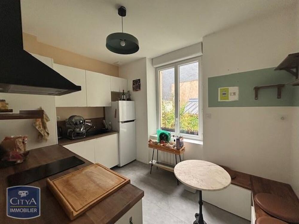 CHU - A LOUER - APPARTEMENT T3 MEUBLE AVEC CAVE ET COUR ....