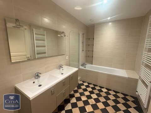  Appartement � louer 4 pi�ces 110 m�