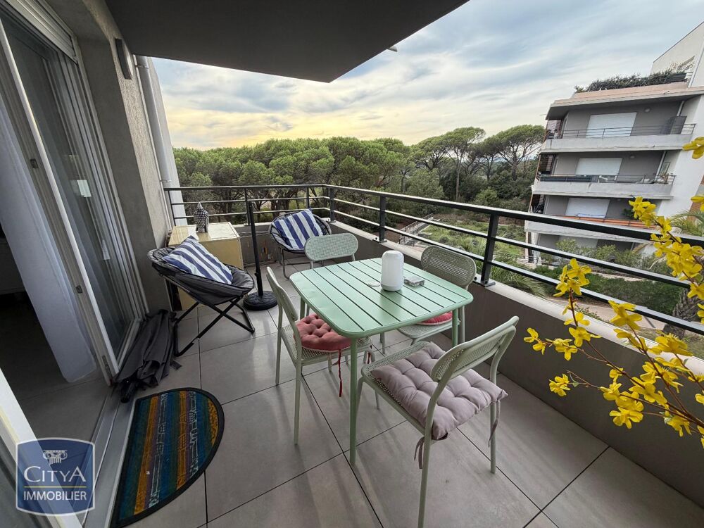 location Appartement - 3 pièce(s) - 57 m² Fréjus (83600)