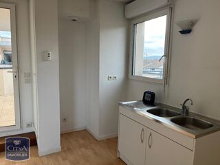  Appartement à louer 2 pièces 49 m²