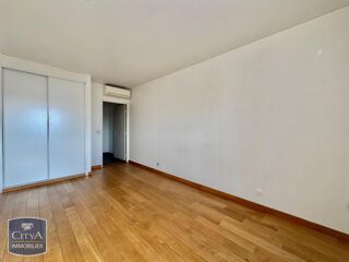  Appartement � louer 2 pi�ces 54 m�