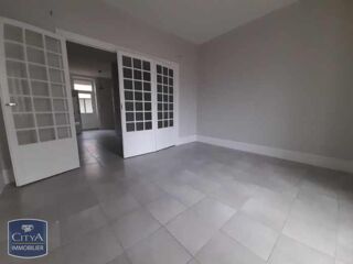  Appartement à louer 1 pièce 43 m²