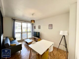  Appartement à louer 4 pièces 70 m²
