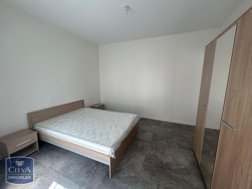 A louer à Saint-Etienne, secteur entre Carnot et Place J....