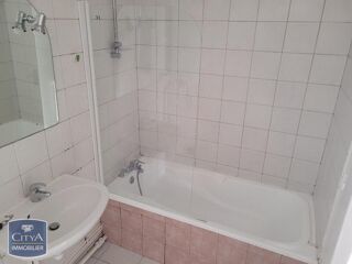  Appartement à louer 3 pièces 56 m²