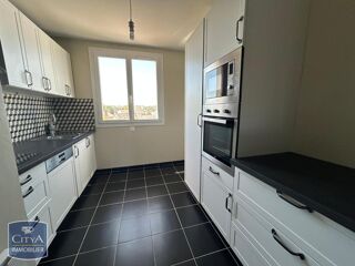  Appartement à louer 3 pièces 71 m²