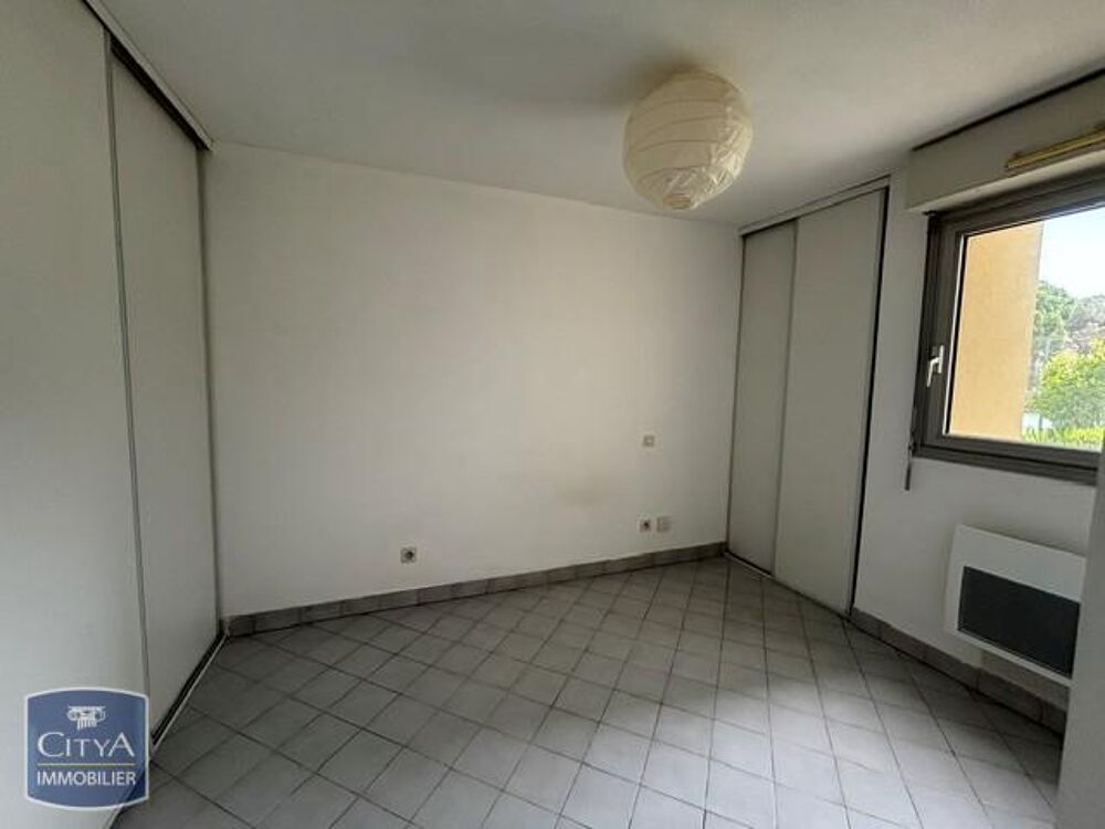 À louer : Appartement T2 de 24.1 m² situé à Sète. Ce bie....