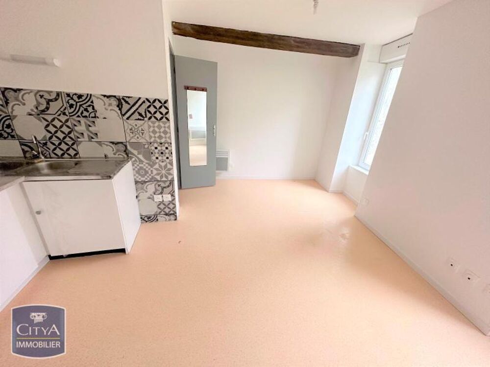 À LOUER : Découvrez cet appartement T1 idéalement situé ....