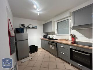  Maison à louer 4 pièces 83 m²