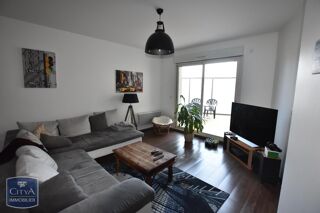  Appartement à louer 3 pièces 72 m²