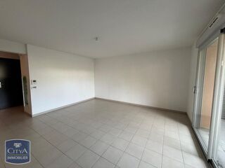  Appartement à louer 3 pièces 63 m²