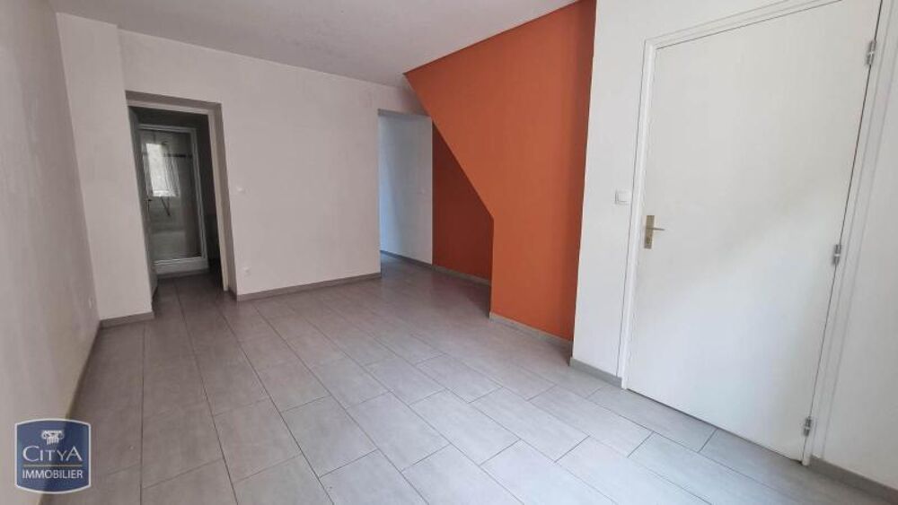 location Appartement - 1 pièce(s) - 23 m² Saint-Quentin (02100)