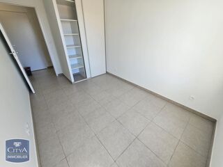  Appartement à louer 3 pièces 56 m²
