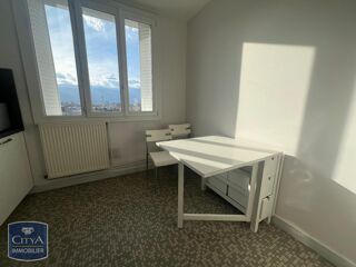  Appartement à louer 2 pièces 42 m²
