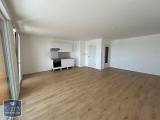  Appartement à louer 3 pièces 72 m²