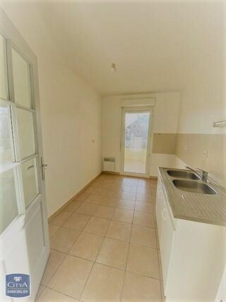  Appartement à louer 3 pièces 70 m²