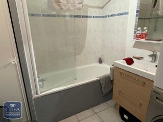  Appartement � louer 4 pi�ces 82 m�
