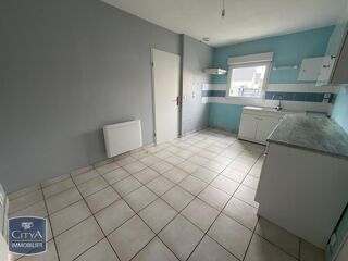  Maison à louer 4 pièces 83 m²