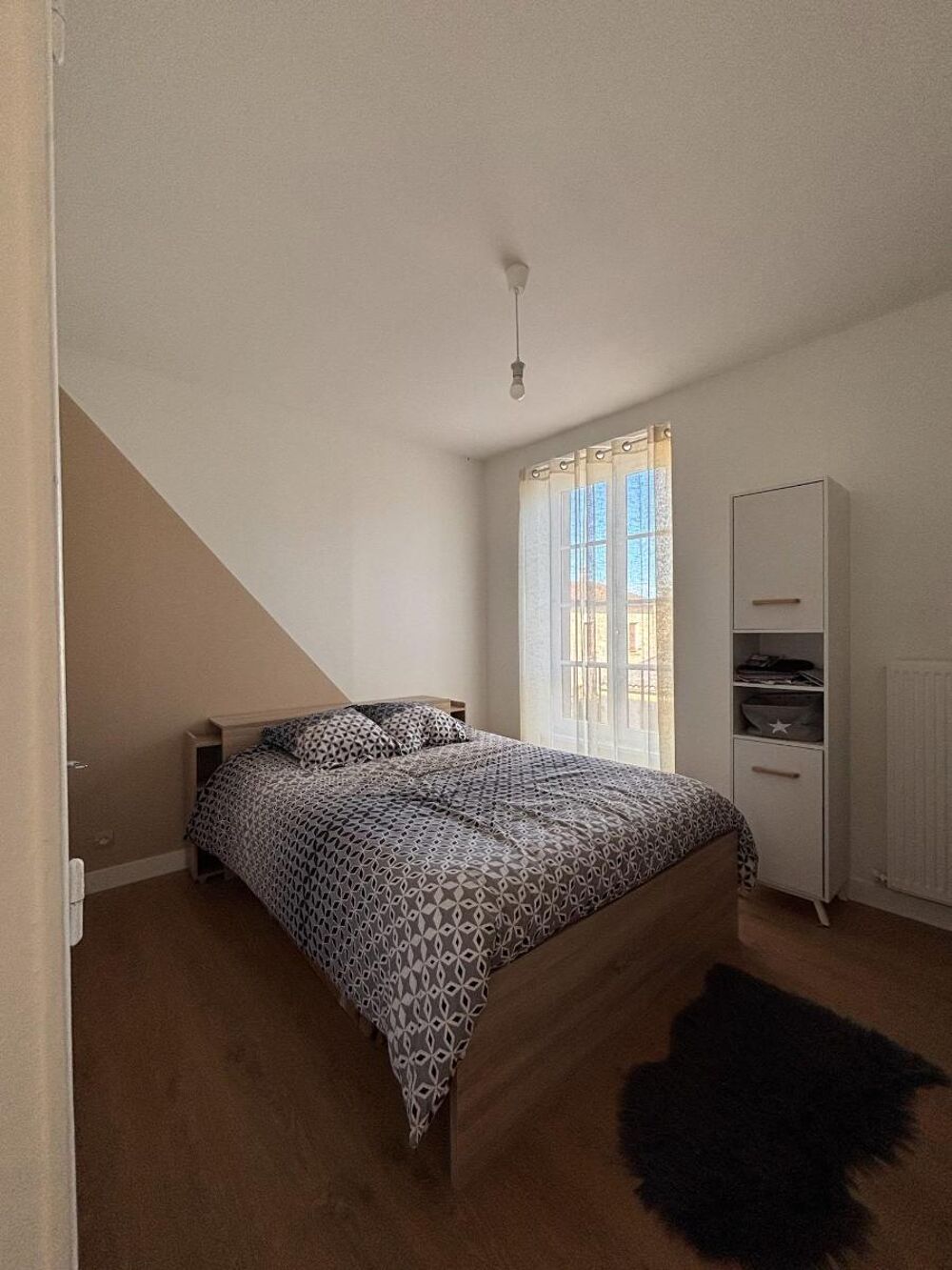 location Appartement - 5 pièce(s) - 99 m² Varennes-lès-Mâcon (71000)