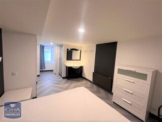  Appartement à louer 2 pièces 55 m²