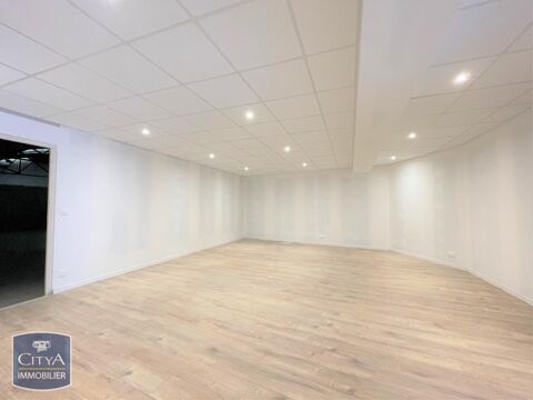   Location / Local Commercial - 210 m² 