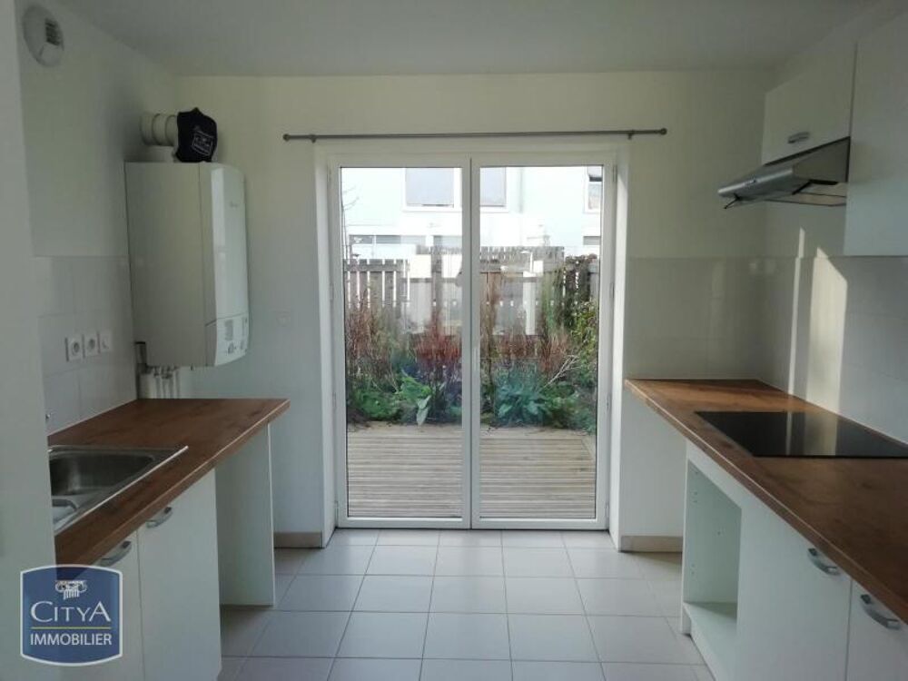 location Appartement - 3 pièce(s) - 61 m² Cornebarrieu (31700)