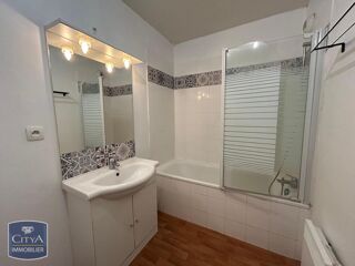  Appartement à louer 2 pièces 49 m²