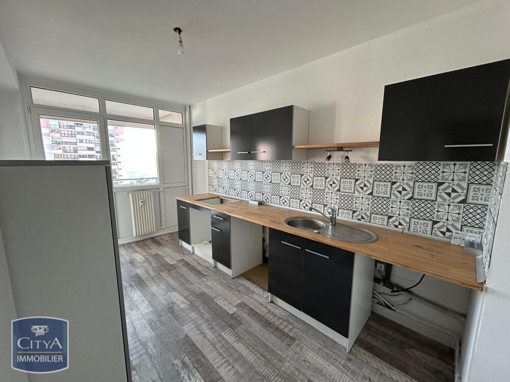 À LOUER : Découvrez cet agréable appartement T4 situé à ....