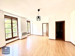  Appartement à louer 2 pièces 40 m²