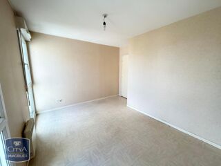  Appartement à louer 2 pièces 47 m²