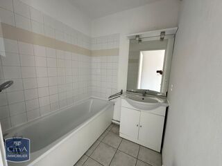  Appartement à louer 2 pièces 49 m²