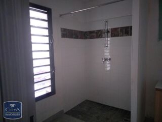 location Appartement - 1 pièce(s) - 28 m² Saint-Pierre (97410)